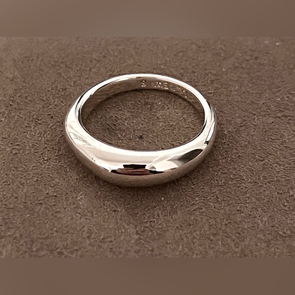 J. Crew Jewelry - J.Crew Polished Dome Band Ring Size 8 Silver Tone